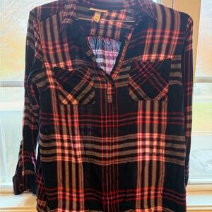 Liz Lange Red and Blue Plaid Maternity Shirt-Medium